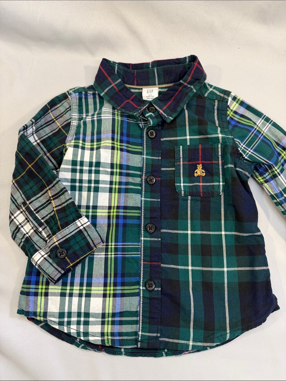 GAP Boys Plaid Button-Down Shirt in Green, Navy & White